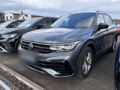 Bild des Angebotes VW Tiguan Allspace R-Line 2.0 TDI DSG Matrix/AHK/4xSHZ/Black-Style/20