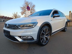 Bild des Angebotes VW Passat Alltrack 4Motion Panorama / Leder / LED