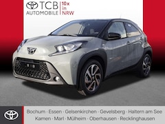 Bild des Angebotes Toyota Aygo X Team D 1.0 SHZ PDC KLIMA BT ZV SERVO AUX