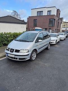 Bild des Angebotes SEAT Alhambra 1.9 TDI Automatik Sport