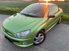 Bild des Angebotes Peugeot 206 CC 110 Automatik Platinum