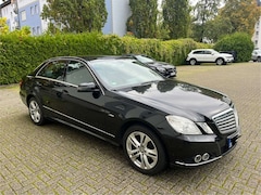 Bild des Angebotes Mercedes-Benz E 200 E-Klasse CGI BlueEFFICIENCY Automatik Elegance