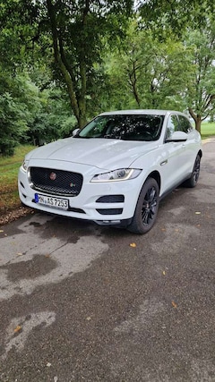 Bild des Angebotes Jaguar F-Pace 2.0D AWD Automatic.. R-Sport