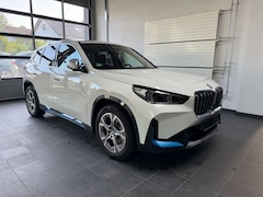 Bild des Angebotes BMW iX1 30 xDrive xLine Sportleders_Headup_DrivAssProf_360