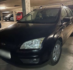 Bild des Angebotes Ford Focus Kombi Tüv 3/2027 bJ 2007 Klima