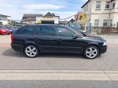 Bild des Angebotes Skoda Octavia Combi1.6 TÜV/NEU 12Monate Garantie Auf Wunsch