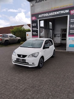 Bild des Angebotes SEAT Mii Chic /SHZG/NAVI/BT/PDC/SportPaket