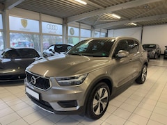 Bild des Angebotes Volvo XC40 Momentum Pro AWDMod 2022/Standheizung/SEHR GEPFLEG