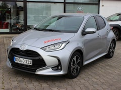 Bild des Angebotes Toyota Yaris Hybrid Team Deutschland