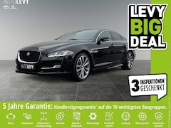 Bild des Angebotes Jaguar XJ 3.0d V6 R-Sport Leder+Softclose+Panoramadach
