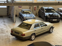 Bild des Angebotes Mercedes-Benz 230 E 230 (124.023)