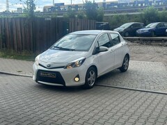 Bild des Angebotes Toyota Yaris Hybrid Basis