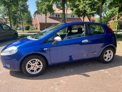 Bild des Angebotes Fiat Punto 1.4 16V Sporting mit neuem TÜV