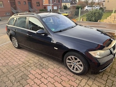 Bild des Angebotes BMW 320 320d DPF Touring