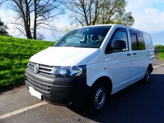 Bild des Angebotes VW T5 Neuwertig, professionell als Camper bereit zum