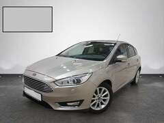 Bild des Angebotes Ford Focus Titanium/1.Hand/Scheckheft/Bi-Xenon/Navi/Tempomat/