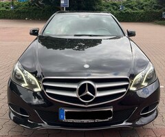 Bild des Angebotes Mercedes-Benz E 500 4Matic BlueEFFICIENCY 7G-TRONIC Avantgarde