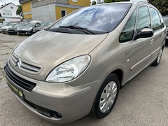 Bild des Angebotes Citroen Xsara Picasso 2.0 16V Exclusive Automatik *Tisch