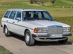 Bild des Angebotes Mercedes-Benz 300 TD Turbodiesel, Erstauslieferung CH, dann D
