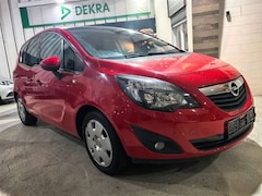 Bild des Angebotes Opel Meriva B Design Edition Pano/AHK/Einparkhilfen