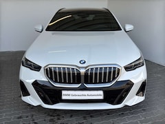 Bild des Angebotes BMW 520 dA xDrive Tour. M Sport LiveCock.LED.GSD.HiFi