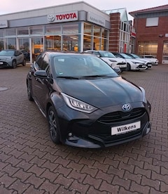 Bild des Angebotes Toyota Yaris Hybrid Team Deutschland
