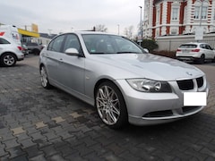 Bild des Angebotes BMW 318 3er 318i