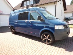 Bild des Angebotes VW T5 Kombi Kasten-Mittelhochdach 4Motion lang