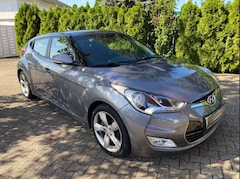 Bild des Angebotes Hyundai VELOSTER 1.6 GDI Premium DSG Navi//Automa.