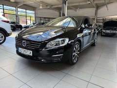 Bild des Angebotes Volvo V60 Kombi Linje Svart Autom. Navi PDC AHK