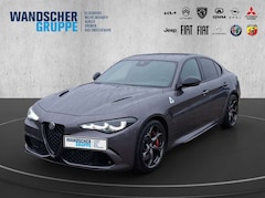 Bild des Angebotes Alfa Romeo Giulia Quadrifoglio 2.9 V6 Bi-Turbo Kam.+KeyLess