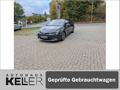 Bild des Angebotes Toyota Corolla 1.8 Hybrid Team Deutschland