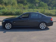 Bild des Angebotes BMW 318 E90
