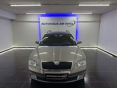 Bild des Angebotes Skoda Octavia Ambiente PDC SZHZ TEMPO 2-ZONEN KLIMAAUT