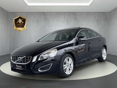 Bild des Angebotes Volvo S60 SUMMUM*R.KAM*SHZ*GSD*LEDER*EL.SITZE*