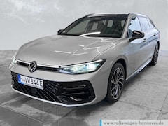 Bild des Angebotes VW Passat Variant R-Line 1.5 TSI DSG eHybrid AHK Na