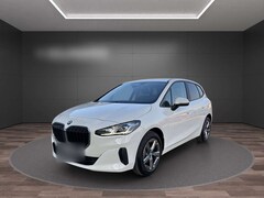 Bild des Angebotes BMW 216 i  ActiveTourer PremiumPaket NP38879,- ParkingAssi