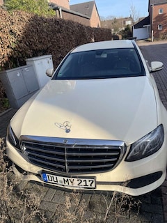 Bild des Angebotes Mercedes-Benz E 200 E 200 d (213.012)
