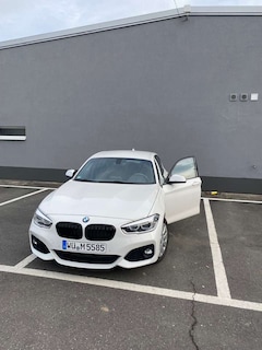 Bild des Angebotes BMW 118 118i Automatik/M Paket/ SHZ/ 18“ / 8 Fach/PDC