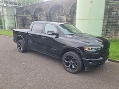RAM 1500 Crew Cab Night Edition LPG
