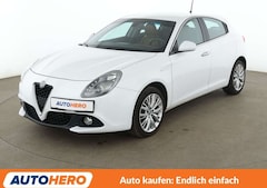 Bild des Angebotes Alfa Romeo Giulietta 1.4 Turbo Super Aut.*TEMPO*PDC*SHZ*KLIMA*GARANTIE*