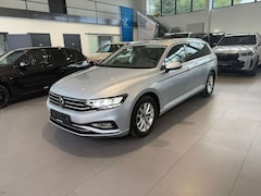 Bild des Angebotes VW Passat Variant Passat Business 2.0 TDI DSG ACC/LED/KAM/SIDE/AHK