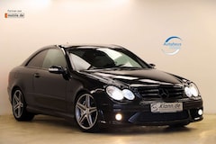 Bild des Angebotes Mercedes-Benz CLK 63 AMG 481PS 7G Carbon Vmax BRD Auto