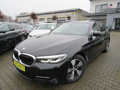 Bild des Angebotes BMW 520 dA touring *1.HAND *PANORAMADACH *AHK *KAMERA