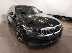 Bild des Angebotes BMW 520 d xDrive M Sport AHK PANO Autobahnas 360° 20"