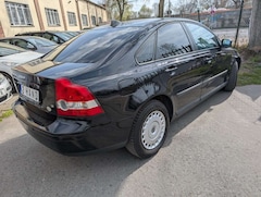 Bild des Angebotes Volvo S40 1.8,Lim.2Hand,Klima,TÜV 10/2025,ZV/FB,NR