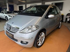 Bild des Angebotes Mercedes-Benz A 200 Klasse /Autom./90TKM/2.Hd/SHZ/PDC