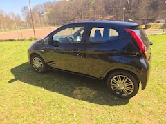 Bild des Angebotes Toyota Aygo x-play club