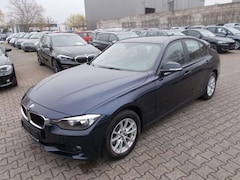 Bild des Angebotes BMW 320 320i, Comfort, AHK, PDC, 1.Hd.