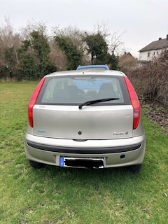 Bild des Angebotes Fiat Punto 1.2 16V ELX Speedgear